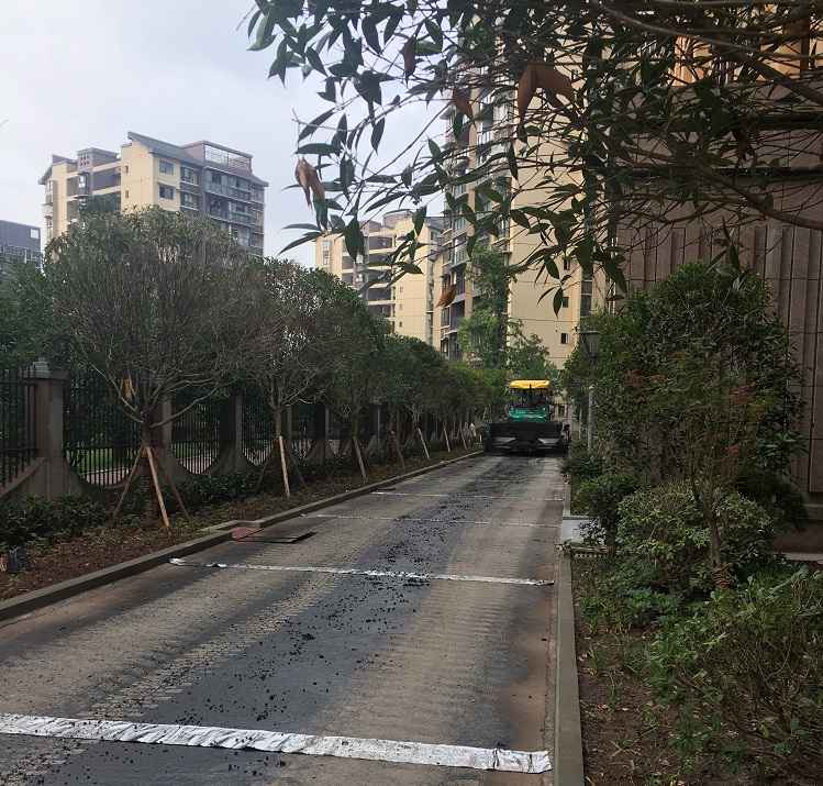 北碚山語城